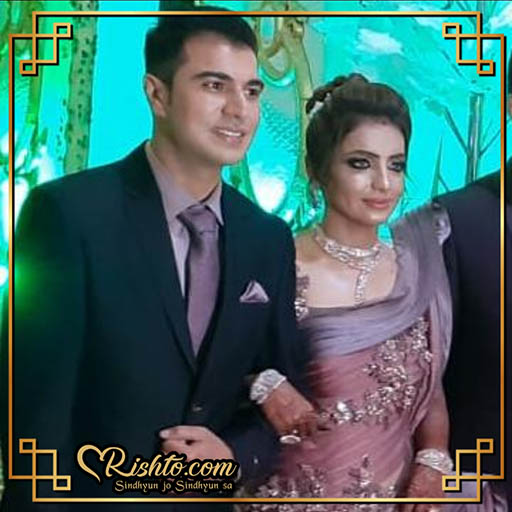 Vicky Bhatia & Reshma Chandiramani married through Rishto.com